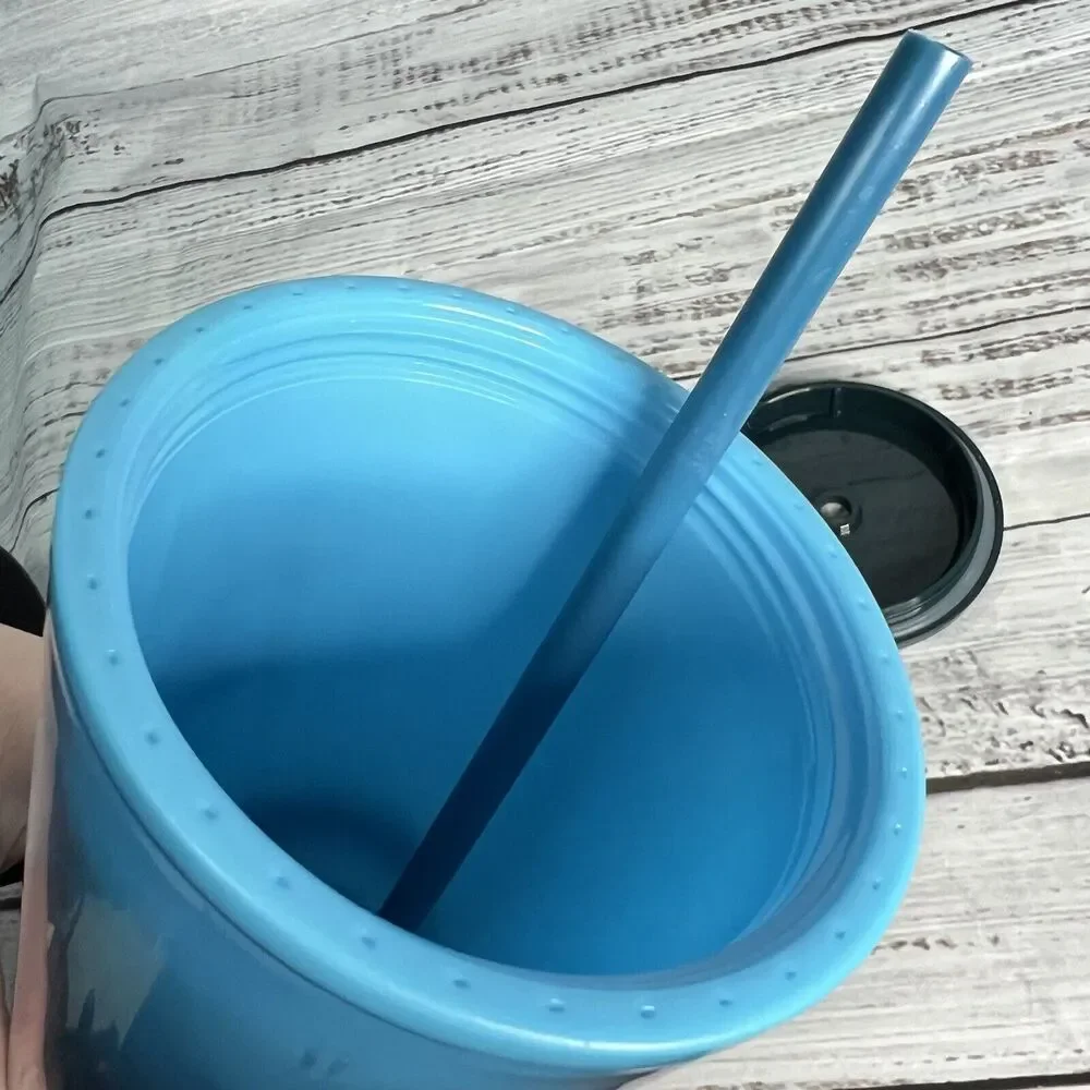 Starbucks Christmas 2021 Blue Mermaid 24oz‎ Siren Tumbler COLOR CHANGING